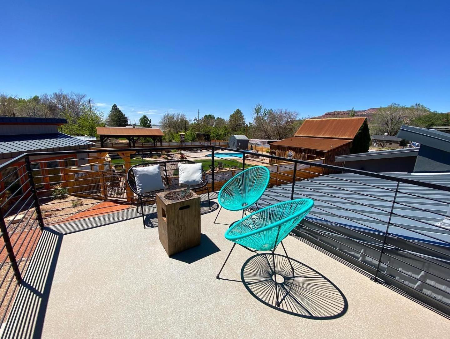 קנב Timber & Tin G 2Bed 2Bath W Pool & Rooftop Deck מראה חיצוני תמונה