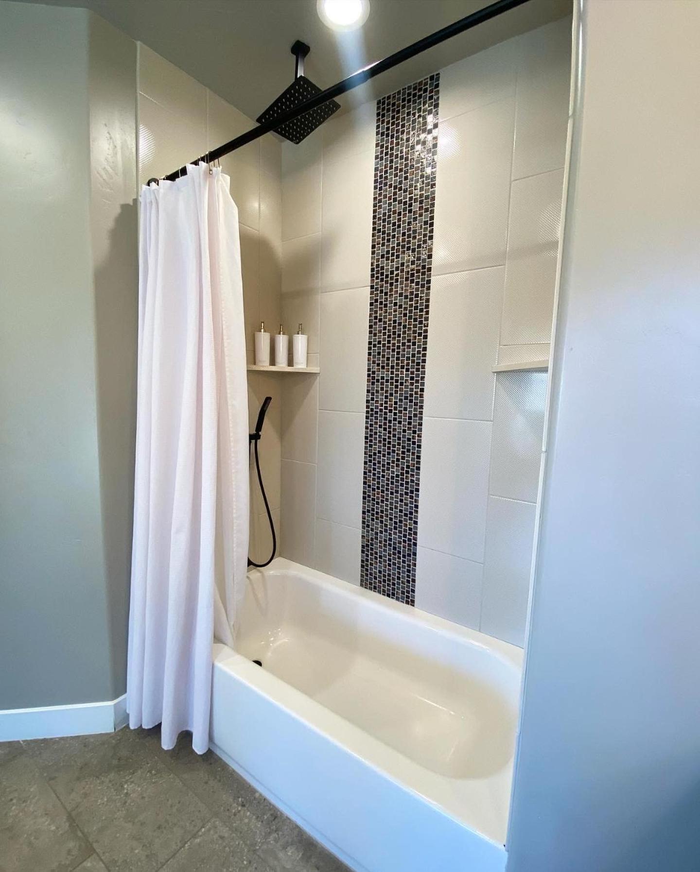 קנב Timber & Tin G 2Bed 2Bath W Pool & Rooftop Deck מראה חיצוני תמונה